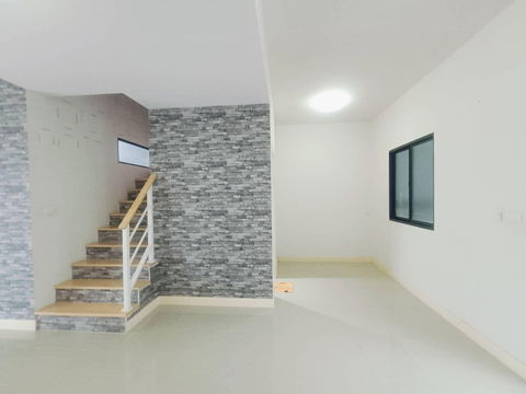 🏡 Urgent Sale 2-Storey Townhouse, 18.2 sq. wah 📍 The Connect 33 Village