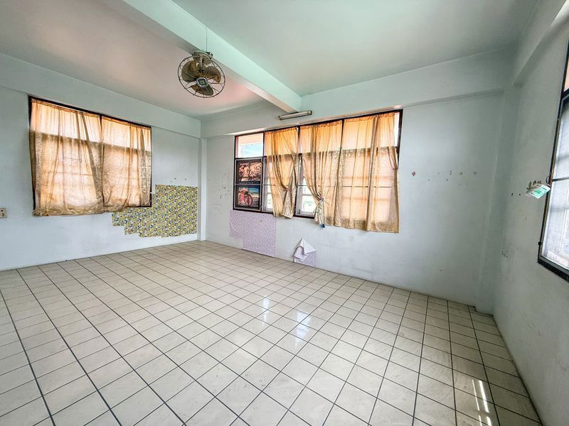 picture Land with buildings, next to the main road, Assumption Intersection, Sriracha, Chonburi - 13/20