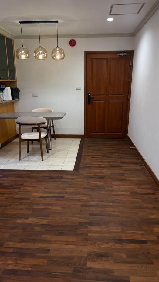 picture WS2317 [Rent] Sampoom Garden Condo💰 Rent: 28,000 baht/month 🚉 BTS Surasak and BTS Chong Nonsi - 2/13