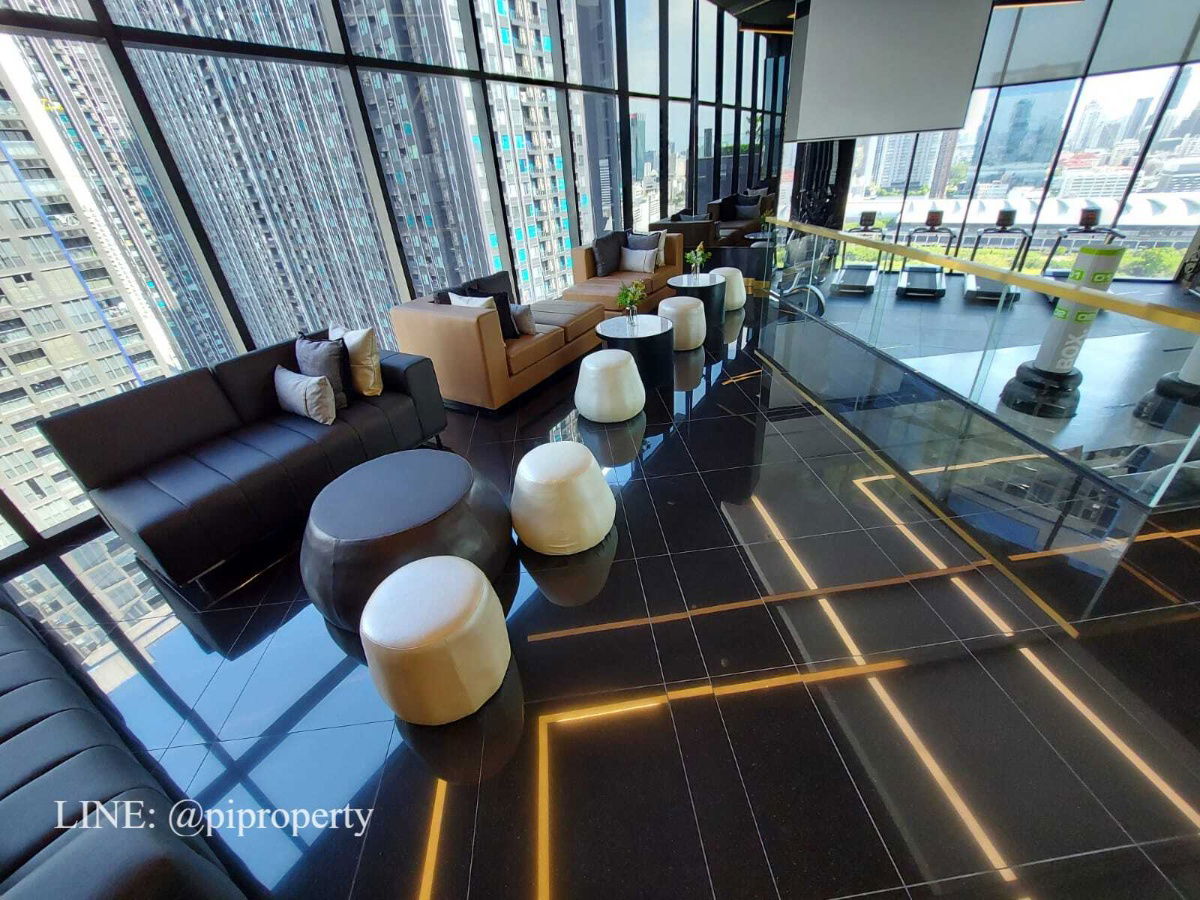 รูป ก้าวเข้าสู่ชีวิตใหม่ของคุณที่ KnightsBridge Space พระราม 9! ที่นี่ไม่ใช่แค่คอนโด แต่คือที่พักผ่อนสุดชิคใจกลางเมืองใจกลางย่านธุรกิจแห่งใหม่ของกรุงเทพฯ - รูปที่ 24/36