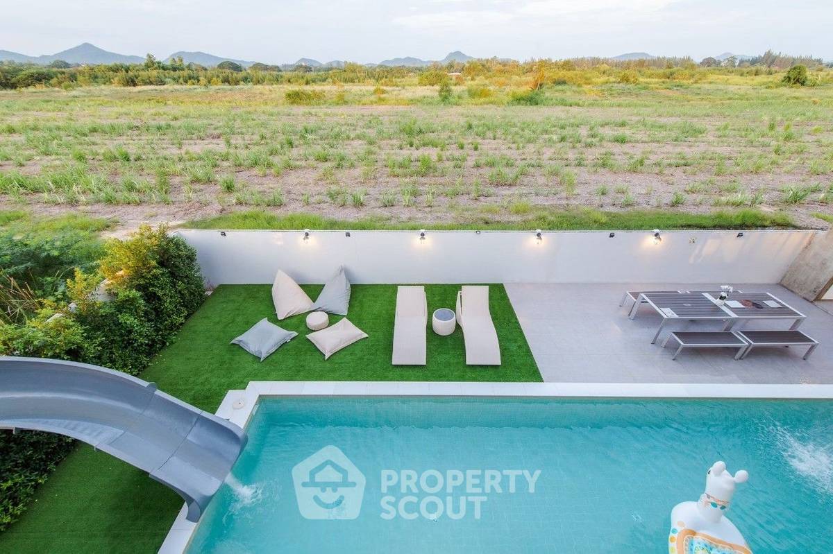 picture 4-BR Villa at Leleaf Valley Pool Villa Hua Hin in Hin Lek Fai (ID 1884291) - 32/33