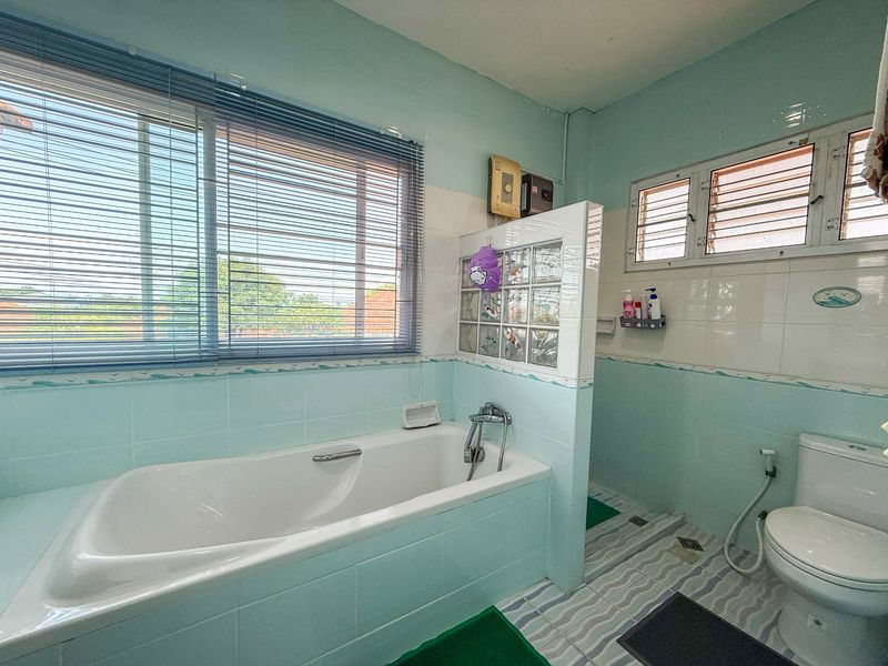 picture Two-storey detached house for sale in a community area, Chak Kho-Nong Yai Bu Road, Sriracha, Chonburi - 16/18