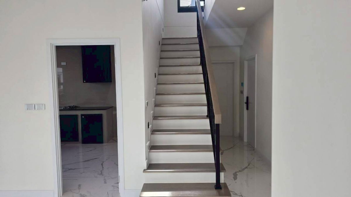 รูป บ้านเดี่ยว 2 ชั้น สไตล์ Modern Classic - รูปที่ 62/97