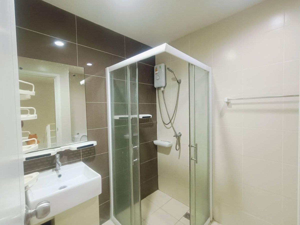 picture 🏡 Urgent Sale 2-Storey Townhouse, 18.2 sq. wah 📍 The Connect 33 Village - 15/15