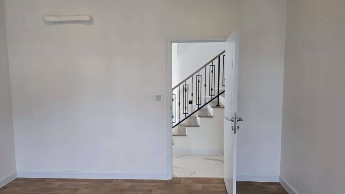 รูป บ้านเดี่ยว 2 ชั้น สไตล์ Modern Classic - รูปที่ 72/97