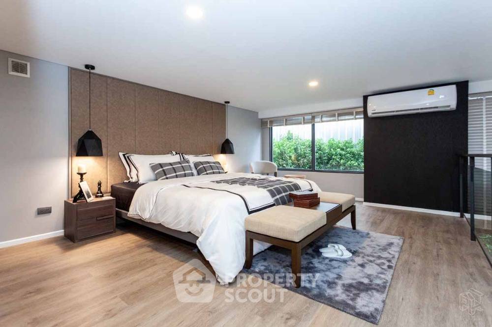 รูป คอนโด 3-ห้องนอน ที่ ไซมิส พระราม 9 ใน บางกะปิ (ID 1467141) - รูปที่ 4/14