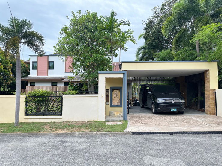 รูป บ้านเดี่ยว พัทยา วิวดีที่สุดในโครงการ The Village Housing Estate by Horseshoe Point เนื้อที่ 2 งาน 41 ตรว โฉนดเลขที่ 161123 - รูปที่ 2/13