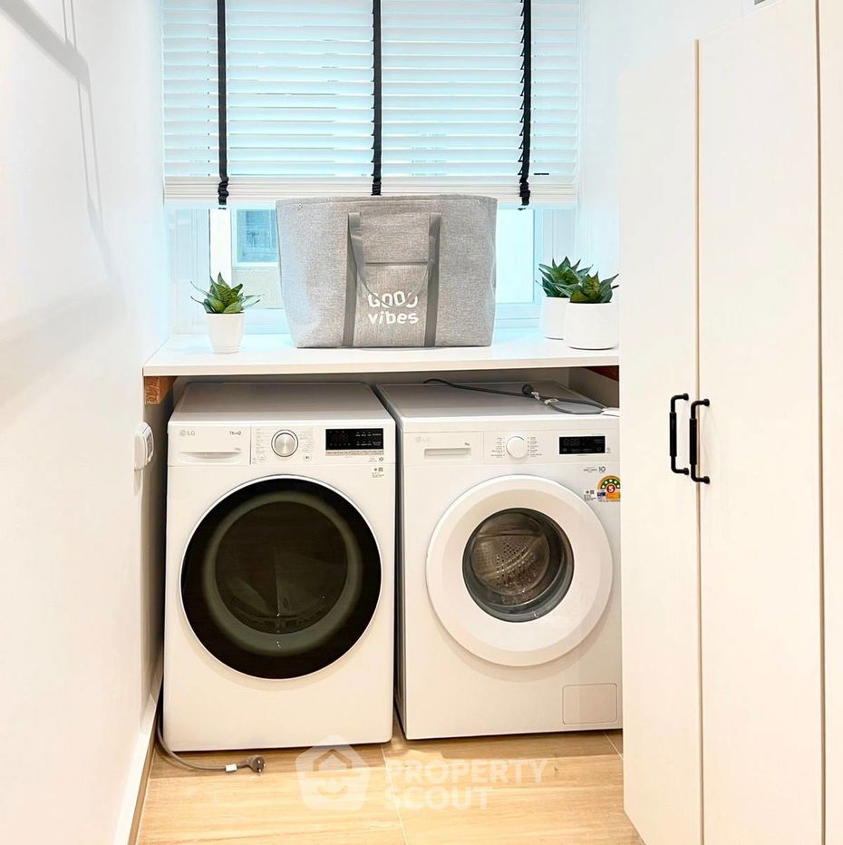 picture 3-BR Condo at Fortune Condotown Condominium in Chong Nonsi (ID 2206309) - 12/14
