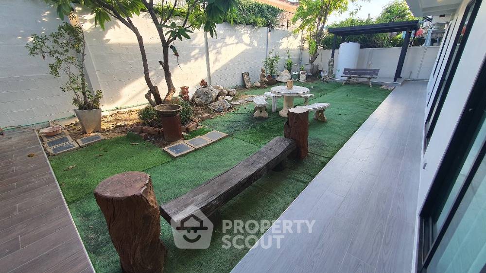 รูป บ้าน 5-ห้องนอน ใน ลาดพร้าว (ID 1542141) - รูปที่ 7/40
