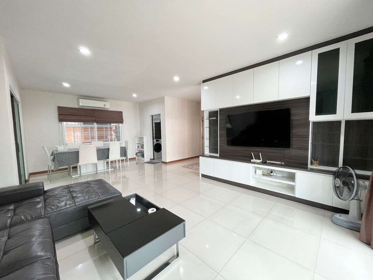 picture Detached house for rent, Golden Village, Bangna, King Kaew, 4 bedrooms, fully furnished, ready to move in, near Suvarnabhumi Airport, Mega Bangna - 9/31