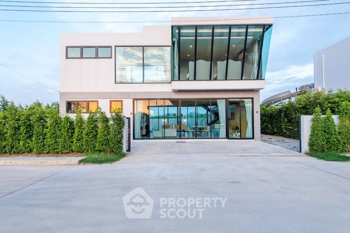 picture 4-BR Villa at Leleaf Valley Pool Villa Hua Hin in Hin Lek Fai (ID 1884291) - 4/33