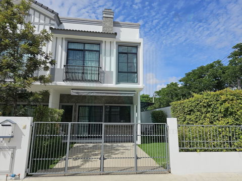 🎉 For Rent 2-story Townhouse INDY 5 BANGNA KM.7 2 bedroom 3 bathroom