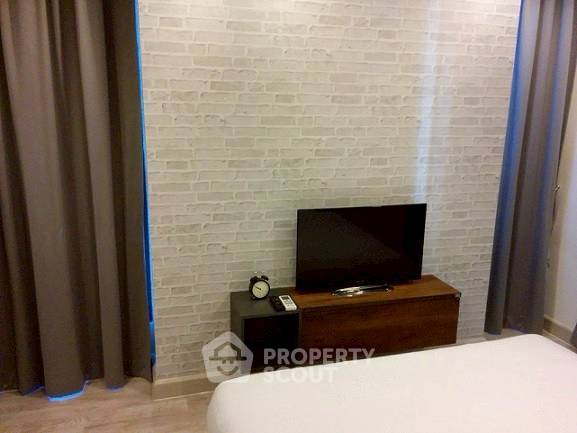 picture 2-BR Condo at Ideo Mobi Rama 9 near MRT Phra Ram 9 (ID 2258477) - 7/14
