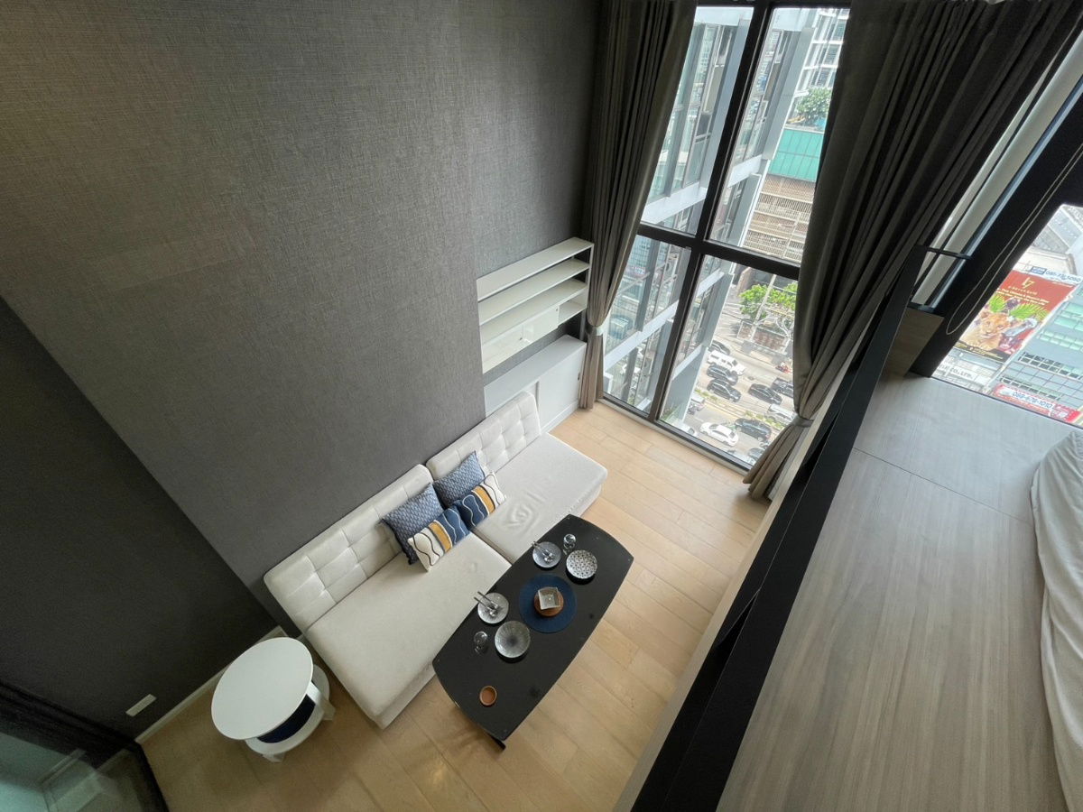 picture For Rent Good Deal !!! |Chewathai Residence Asoke | MRT Rama9 | ☎️0649538354 Line id : Gigmasong13  - 9/11
