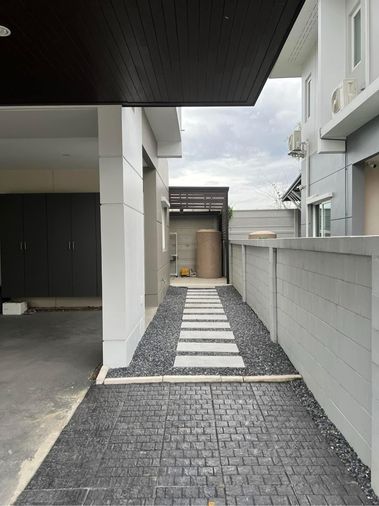 4-bed house for rent, 210 sqm, 60.4 sq wah, Centro Rama 9-Krungthep Kreetha