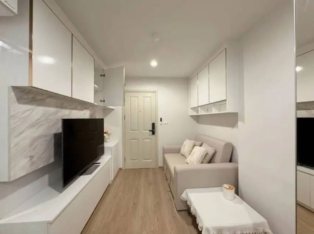 picture  𝗛𝗜 𝗖𝗵𝗮𝗲𝗻𝗴𝘄𝗮𝘁𝘁𝗮𝗻𝗮 𝟭𝟵 for rent ✨ Fully furnished - 3/10
