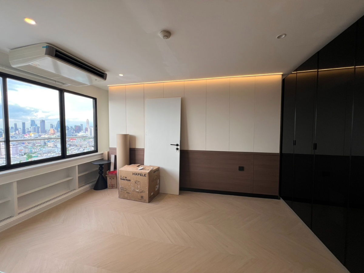 รูป ให้เช่า วิวแม่น้ำ Si Phraya River View 2นอน 1น้ำ Renovate ใหม่สวยมาก - รูปที่ 1/6
