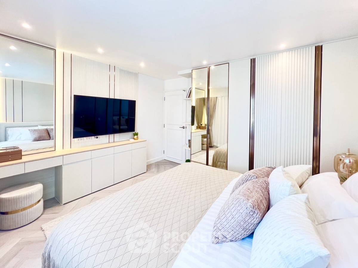 picture 3-BR Condo at Fortune Condotown Condominium in Chong Nonsi (ID 2206309) - 9/14