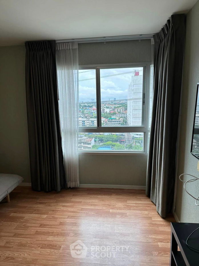 picture 1-BR Condo at Lumpini Ville Phatanakan-Srinakarin in Suan Luang (ID 1591095) - 3/6