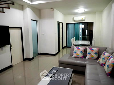 ทาวน์โฮม กรุงเทพมหานคร : ทาวน์เฮาท์ 3-ห้องนอน ใกล้ MRT หลักสอง (ID 2256310)
