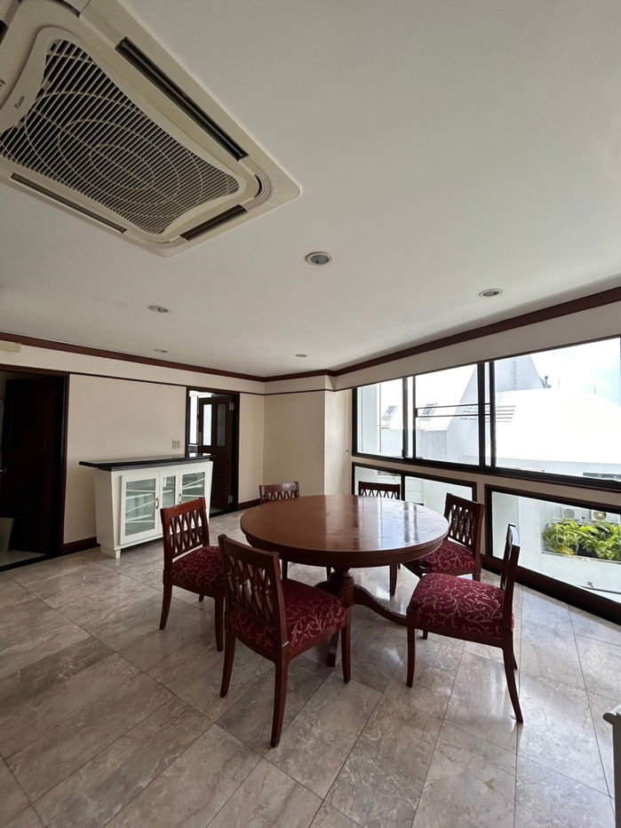 รูป Spacious 3-Bed Condo for Rent at President Park Sukhumvit 24 – Pine Tower (S03-2092) - รูปที่ 8/10