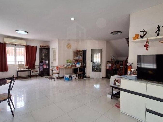 3-bed house for sale, 220 sq wah, BanPisan Pracha Uthit