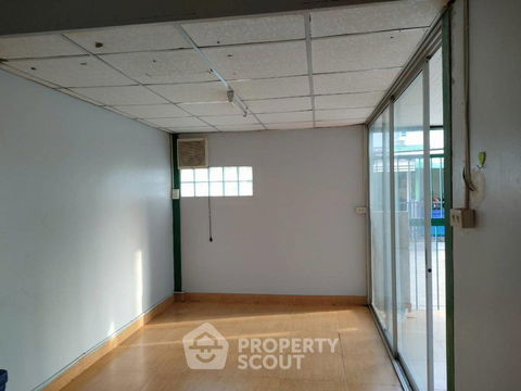 ทาวน์เฮาท์ 3-ห้องนอน ใน แพรกษาใหม่ (ID 1832496)