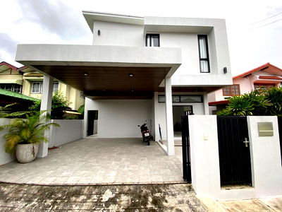 Houses for sale Bangna Commercial College : 🔥🔥Best price!! For Investor!! 4b5b 8.5mb - Single home - Bangna Trat 39 📞Call 096 896 5953