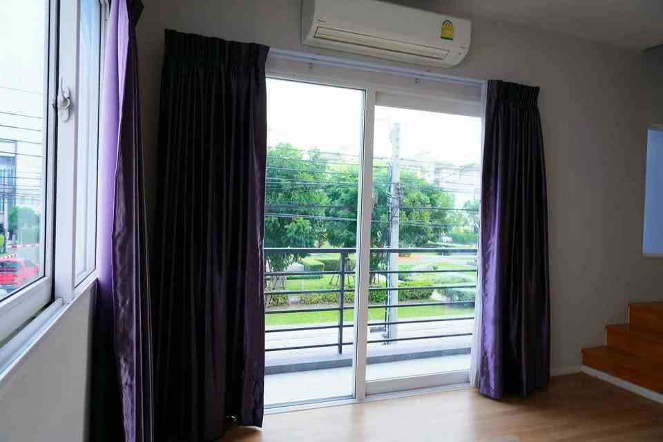 รูป B1002 ให้เช่าทาวน์โฮมหลังมุม โครงการ บ้านกลางเมือง สวนหลวง ถนนเฉลิมพระเกียรติร.9 ซ.28  - รูปที่ 7/14