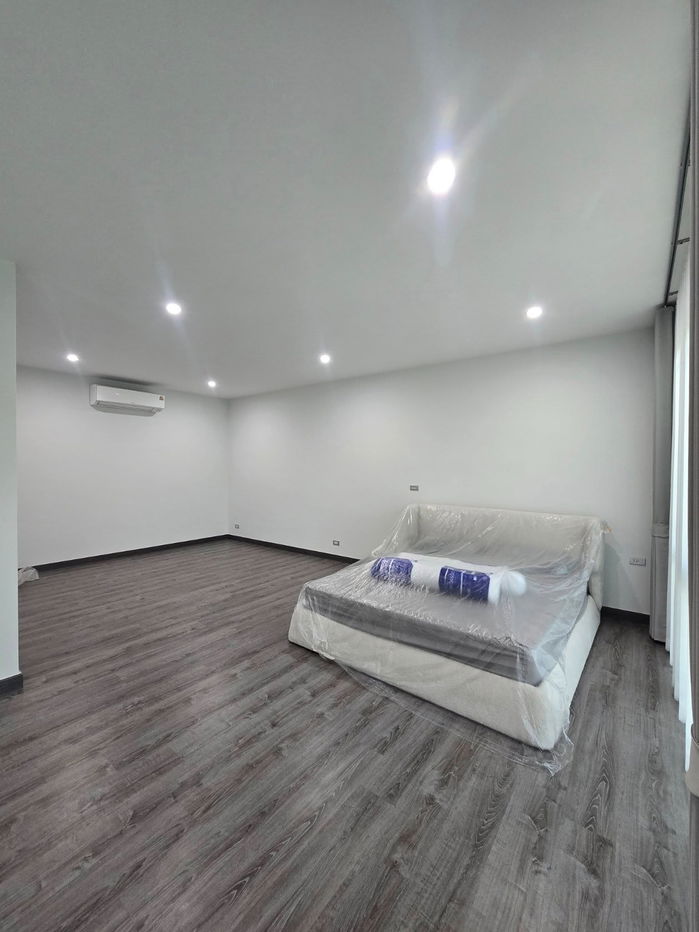 รูป บ้านให้เช่า Baan Klang Muang Classe Sukhumvit 77 พร้อมเข้าอยู่สนใจติดต่อ Line @goodmanpro หรือ โทร 0999029192 - รูปที่ 4/8