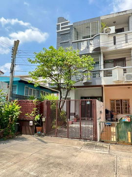 ขายทาวน์เฮ้าส์ 3 ชั้น หลังริม หมู่บ้านแฮปปี้แลนด์วิลล์ ซ.ลาซาล 32 สุขุมวิท 105