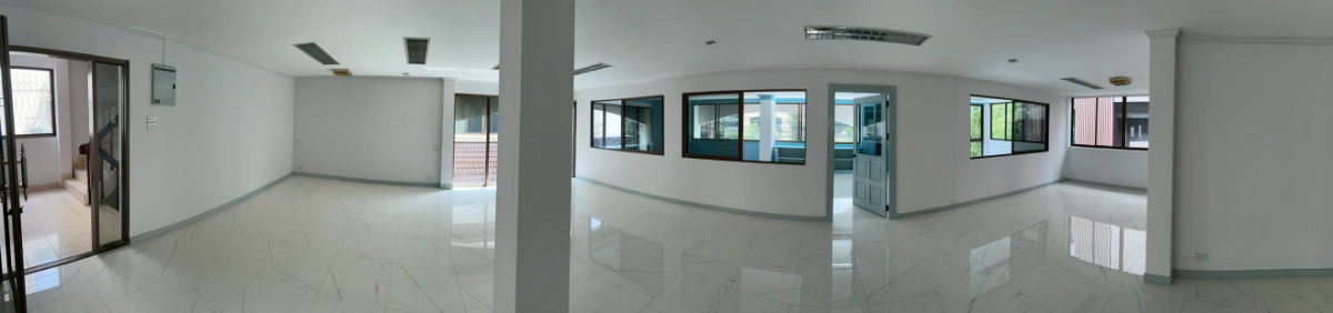 picture Home Office in the middle of Town in Town for RENT/ 办公别墅出租 - 22/35