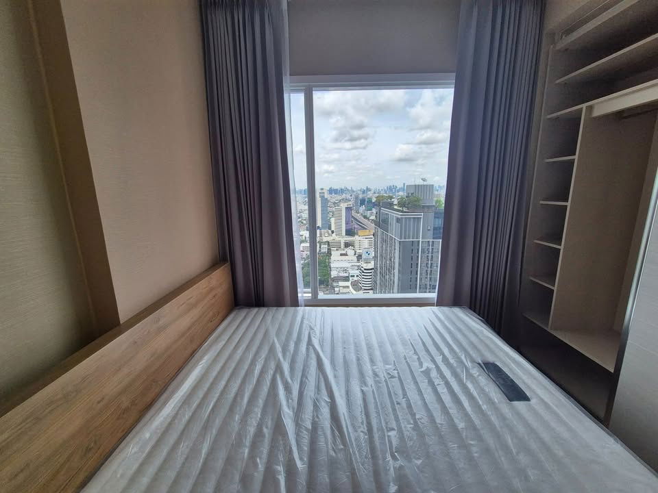 รูป ให้เช่า เดอะเซนต์ เรสซิเดนซ์  ** 16,000 บ. /ด. **  ขนาด 31 ตรม.  1ห้องนอน 1ห้องน้ำ  ชั้น39, 40 - รูปที่ 3/12