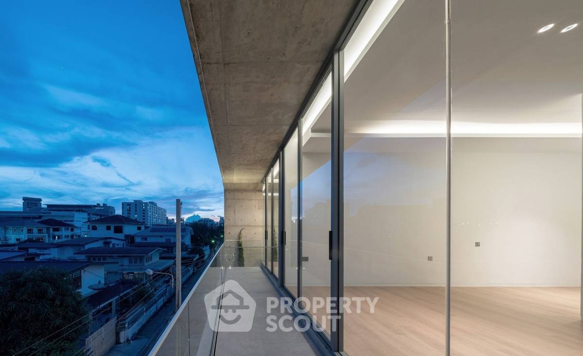 picture 4-BR House near ARL Ramkhamhaeng (ID 2094573) - 11/19