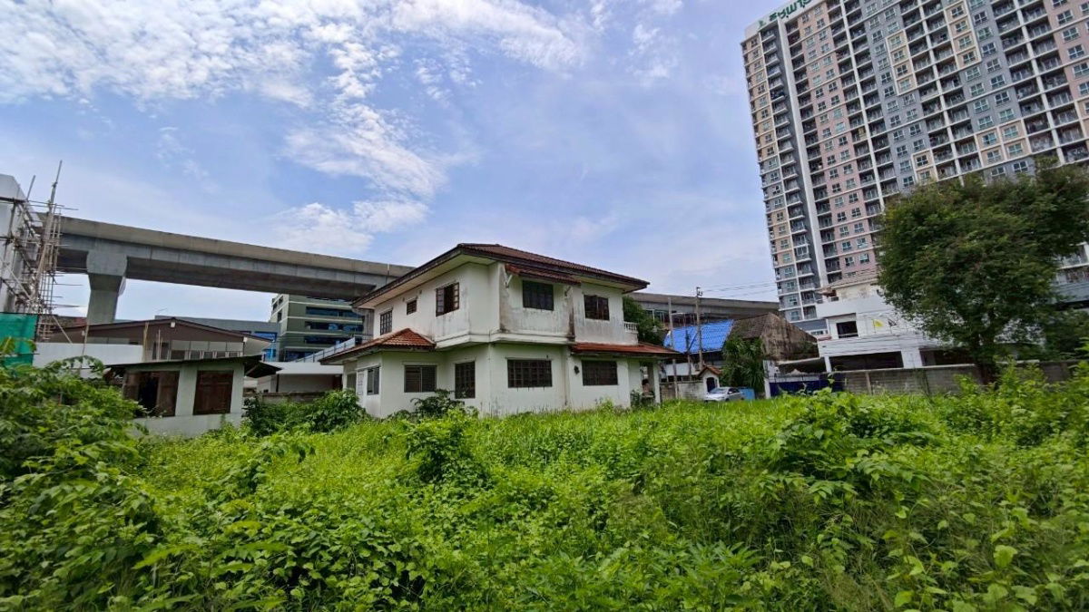 รูป ขายที่ดินแปลงใหญ่ พร้อมบ้านเดี่ยว 2 ชั้น ใกล้ MRT บางซ่อน เพียง 500 ม. - รูปที่ 3/5