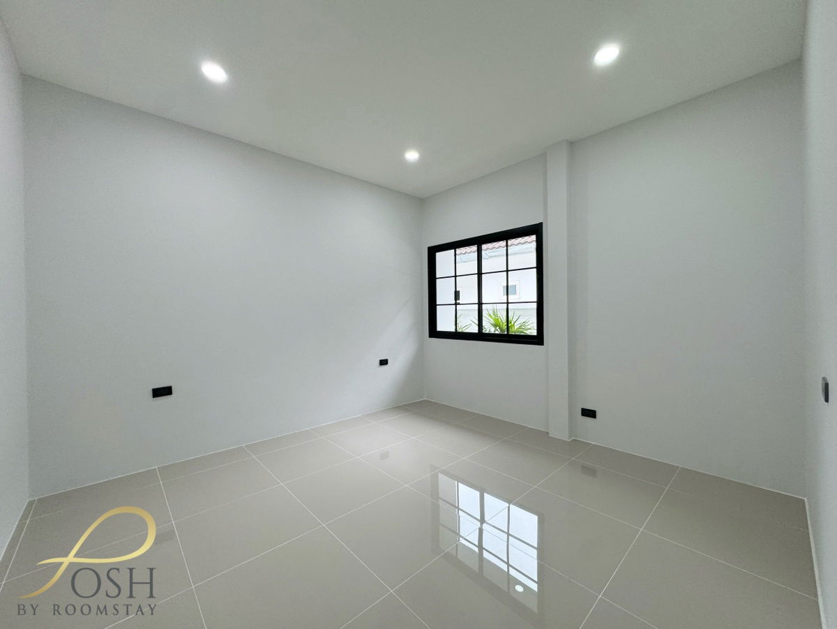 picture Phoonsub Village, Soi Ta-Eaid | Newly Renovated Semi-Detached House | Cozy Modern Style | Prime Fitness Street Location | 4,280,000 - 17/19