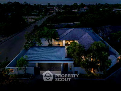 เช่าบ้านเดี่ยว บางละมุง ชลบุรี : วิลล่า 3-ห้องนอน ใกล้ ห้วยใหญ่ (ID 2257173)