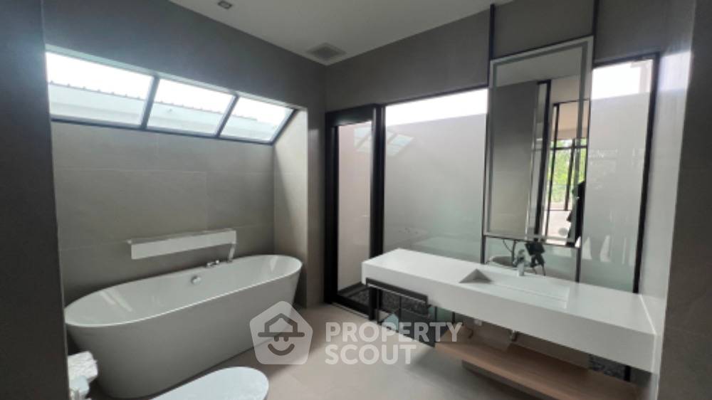 picture 4-BR House at Mantana Bangna Km.15 in Bang Chalong (ID 1773542) - 5/26