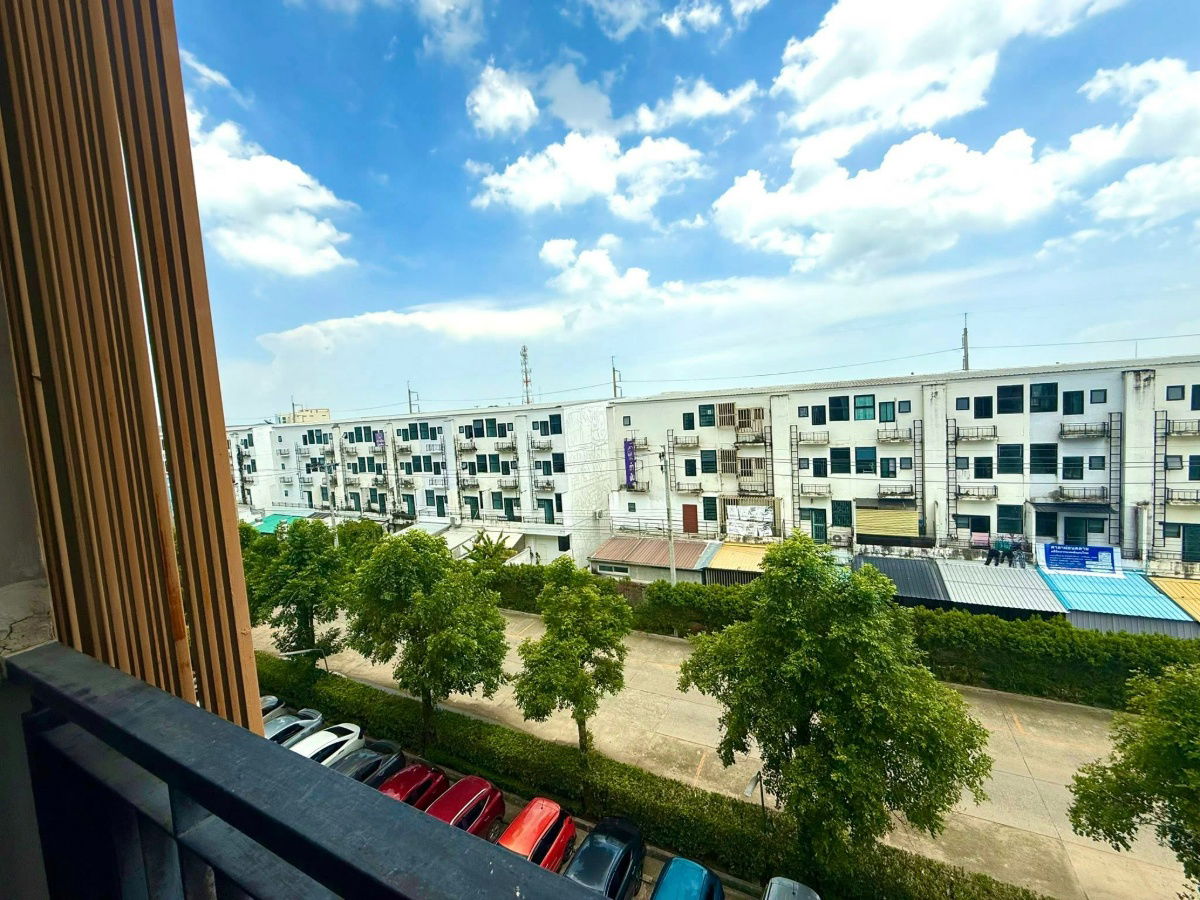 picture Room for sale  v condo Ladkrabang - 13/14