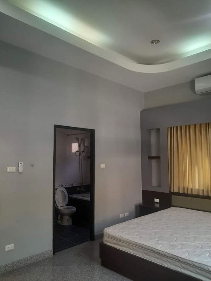 picture Beautiful, peaceful pool villa for rent in Pattaya - 3/4