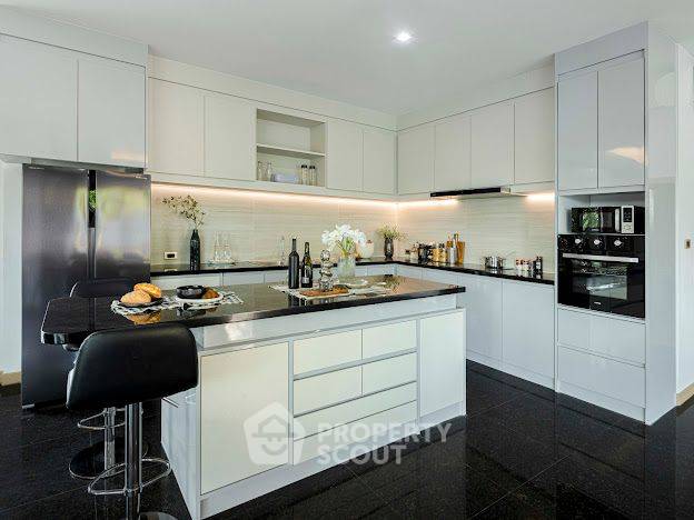 picture 3-BR Villa close to Huai Yai (ID 2257173) - 9/16