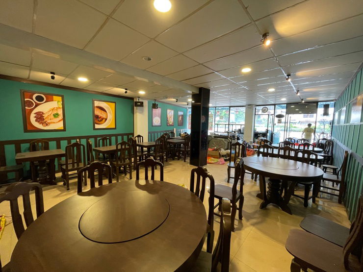 picture The ground floor area is available for rent, suitable for a restaurant, massage spa, or dental clinic. - 3/8