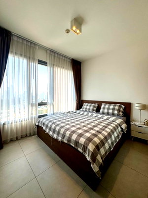 Condos for sale : For sale The Loft Ekkamai | Best Price in Project!