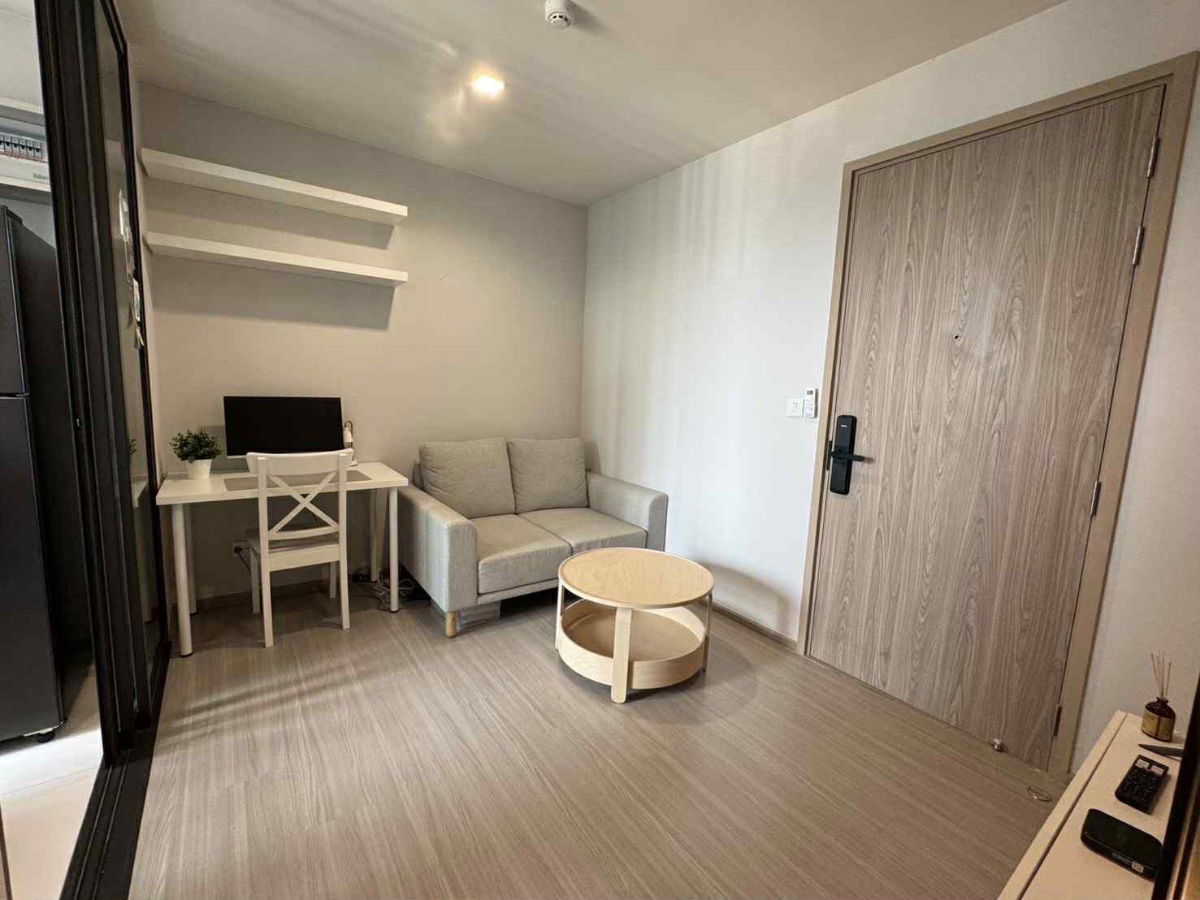 picture Forrent Life Sathorn Sierra Condominiums  - 4/9