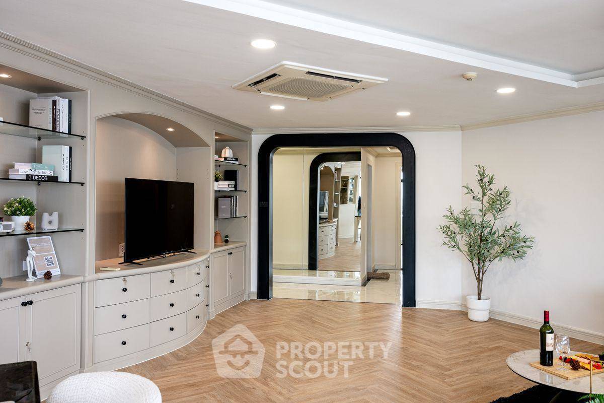 รูป คอนโด 3-ห้องนอน ที่ เดอะ วอเตอร์ฟอร์ด พาร์ค สุขุมวิท 53 คอนโดมิเนียม ใกล้ BTS ทองหล่อ (ID 2257073) - รูปที่ 3/29