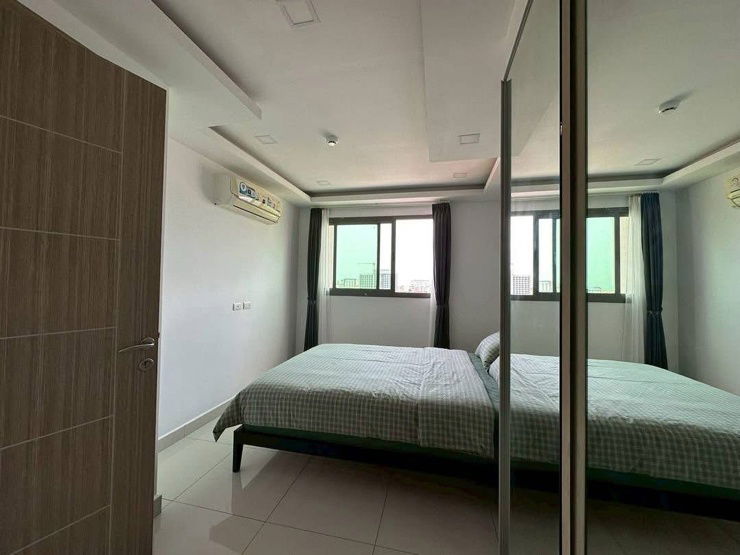 picture Arcadia beach  Continental  Condominium   2 bedroom  - 9/19