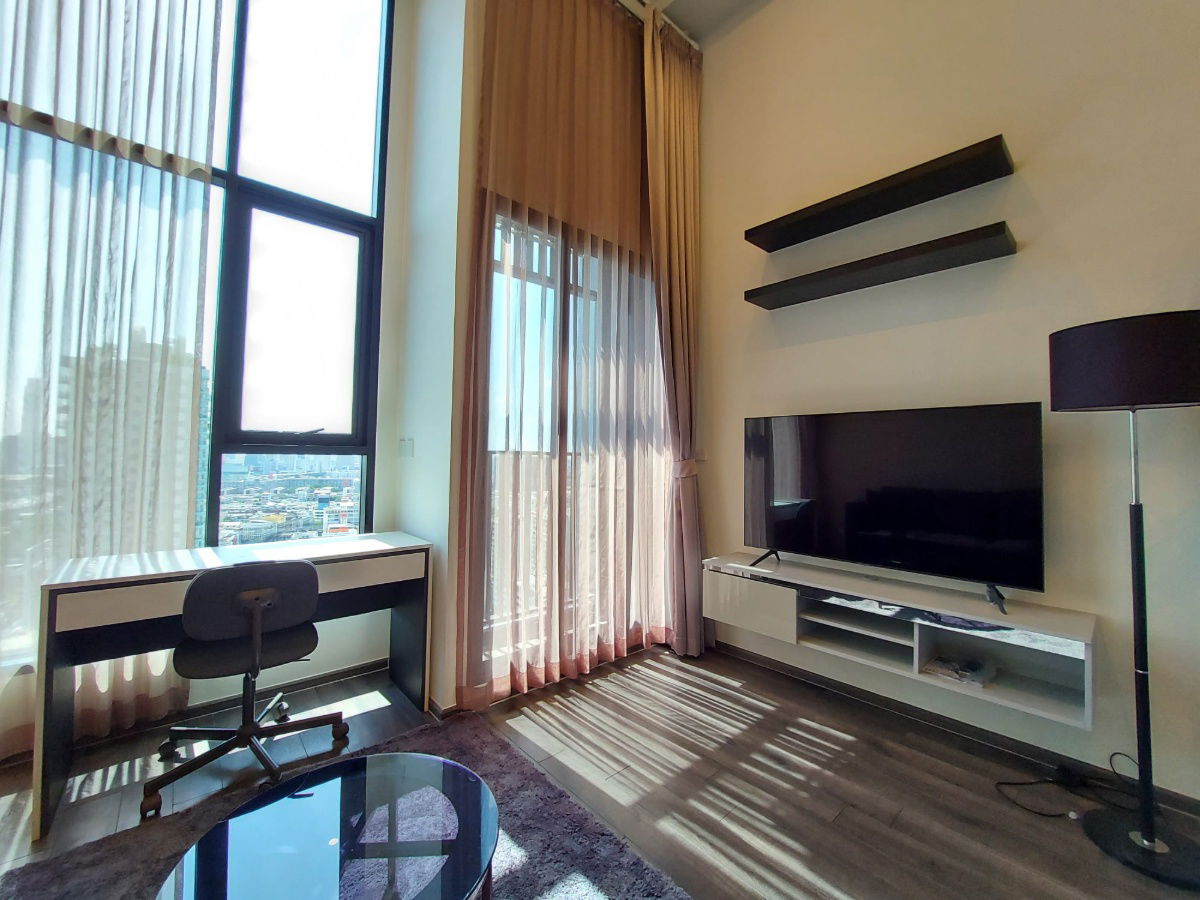 รูป ก้าวเข้าสู่ชีวิตใหม่ของคุณที่ KnightsBridge Space พระราม 9! ที่นี่ไม่ใช่แค่คอนโด แต่คือที่พักผ่อนสุดชิคใจกลางเมืองใจกลางย่านธุรกิจแห่งใหม่ของกรุงเทพฯ - รูปที่ 7/36