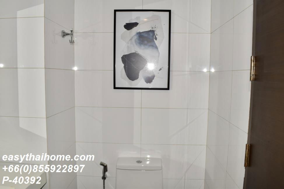 รูป P-40392 ต้องการขายคอนโด ริธึม รัชดา Samsen Nok, Huai Khwang, Bangkok Line Id @easythaihome 085-592-2897 - รูปที่ 10/19