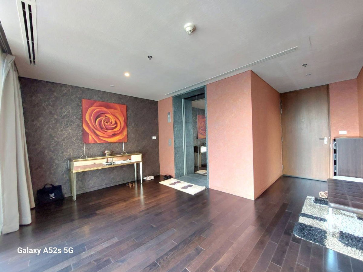 รูป ให้เช่า Hansar Rajdamri – 138 ตร.ม., 2 ห้องนอน 2 ห้องน้ำ - รูปที่ 1/17