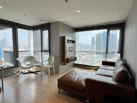 P-40138 Condo for rent Rhythm Sathorn fully furnished (Confirm again when visit). 